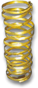 Brazalete de oro chino antiguo