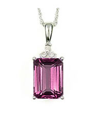 Colgante de granate rodolita rosa