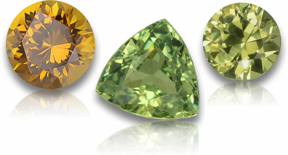 Piedras preciosas de granate andradita