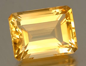 Gema citrina de talla esmeralda