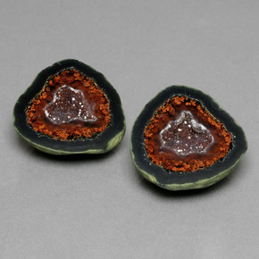 Gemas de geoda de ágata multicolor natural de  ct, forma elegante, opaco