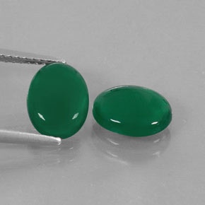 Gemas de ágata verde natural de  ct, corte óvalo, translúcido