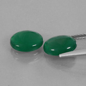 Gemas de ágata verde natural de  ct, corte óvalo, translúcido