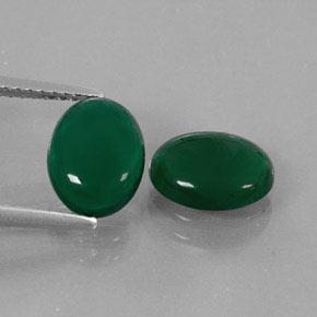 Gemas de ágata verde natural de  ct, corte óvalo, translúcido