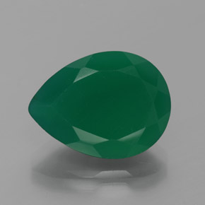 Ágata Verde intenso medio natural de 7.47 ct, En forma de pera, Translúcido