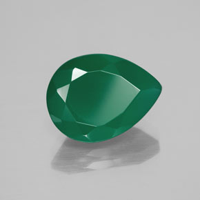 Ágata verde natural de 7,71 ct, en forma de pera, translúcido
