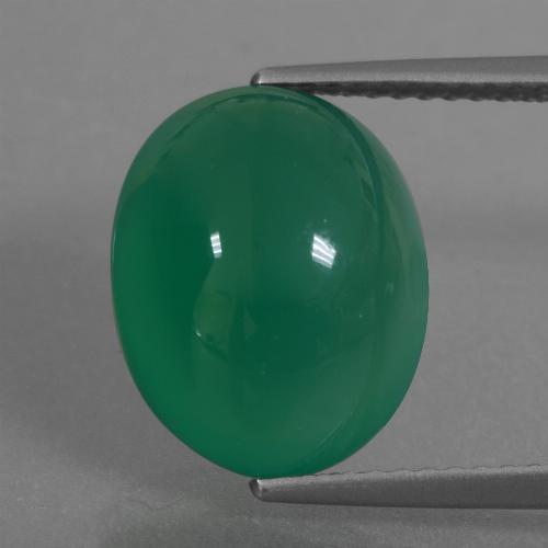 Ágata Verde cálido natural de 6.79 ct, Corte Óvalo, Translúcido