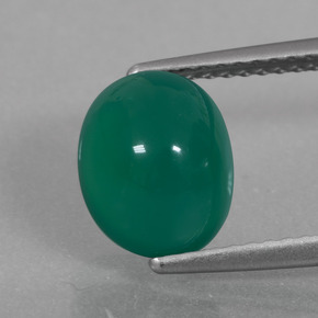 Ágata Verde medio natural de 2.77 ct, Corte Óvalo, Translúcido