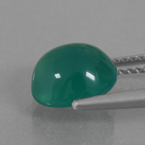 Ágata Verde medio natural de 2.55 ct, Corte Óvalo, Translúcido