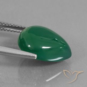 Ágata Verde intenso medio natural de 7.09 ct, En forma de pera, Translúcido