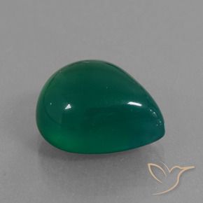 Ágata Verde oscuro medio natural de 6.87 ct, En forma de pera, Translúcido