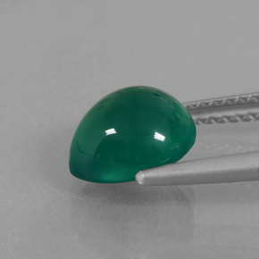 Ágata Verde oscuro medio natural de 2.26 ct, En forma de pera, Translúcido