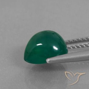 Ágata Verde oscuro medio natural de 2.47 ct, En forma de pera, Translúcido