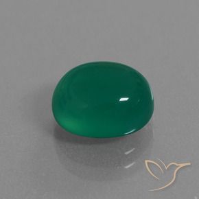 Ágata Verde intenso medio natural de 3.48 ct, Ovalada, Translúcido