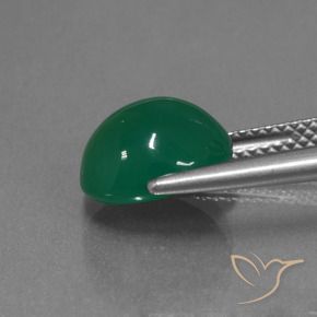 Ágata Verde cálido natural de 3.72 ct, Ovalada, Translúcido