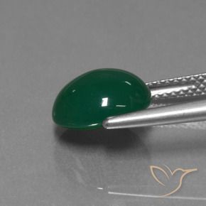 Ágata Verde natural de 3.35 ct, Ovalada, Translúcido