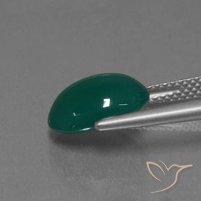 Ágata Verde medio natural de 3.15 ct, Ovalada, Translúcido
