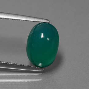 Ágata Verde oscuro medio natural de 3.35 ct, Corte Óvalo, Translúcido