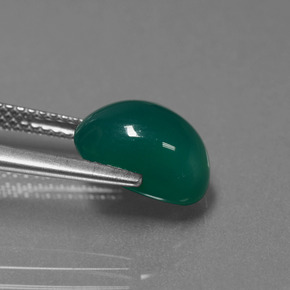 Ágata Verde oscuro medio natural de 3.35 ct, Corte Óvalo, Translúcido