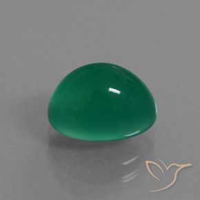 Ágata Verde medio natural de 3.62 ct, Ovalada, Translúcido