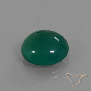 Ágata Verde medio natural de 7.52 ct, Ovalada, Translúcido