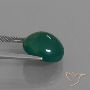 Ágata Verde oscuro medio natural de 7.80 ct, Ovalada, Translúcido