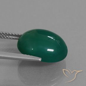 Ágata Verde oscuro medio natural de 7.83 ct, Ovalada, Translúcido