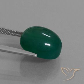 Ágata Verde oscuro medio natural de 8.38 ct, Ovalada, Translúcido