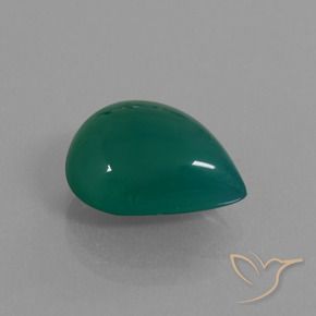 Ágata Verde oscuro medio natural de 6.66 ct, En forma de pera, Translúcido