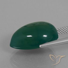 Ágata Verde oscuro medio natural de 12.92 ct, En forma de pera, Translúcido