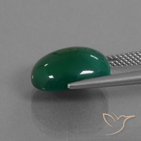 Ágata Verde intenso medio natural de 7.32 ct, Ovalada, Translúcido
