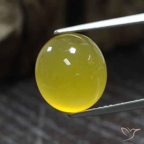 Ágata Amarillo miel claro natural de 5.73 ct, Ovalada, Translúcido