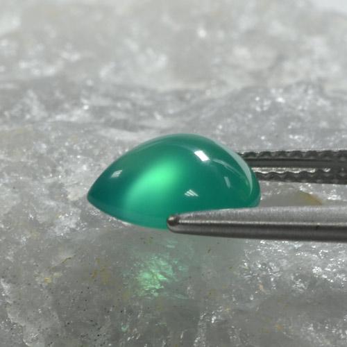 Ágata verde natural de 1,97 ct, en forma de pera, translúcido