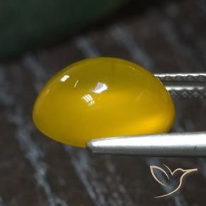Ágata Amarillo miel natural de 3.72 ct, Ovalada, Translúcido