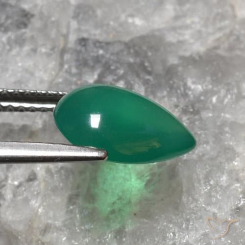 Ágata Verde bosque natural de 2.40 ct, En forma de pera, Translúcido