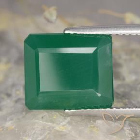Ágata Verde intenso medio natural de 5.34 ct, corte esmeralda, Translúcido