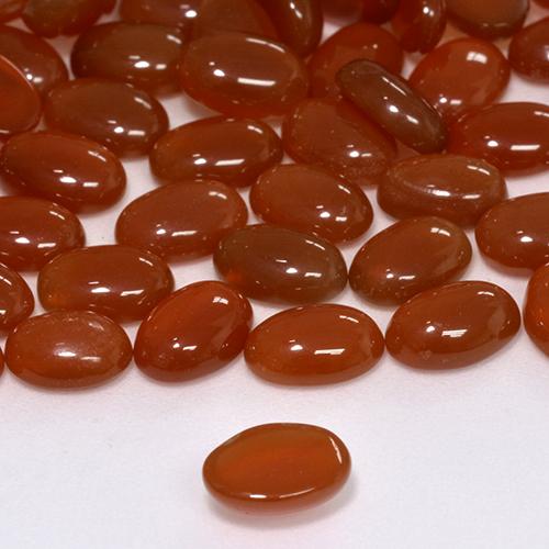 Ágata Rojo fuego natural de 0.65 ct, Ovalada, Translúcido