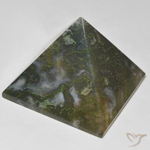 Ágata Verde con rojo natural de 128.79 ct, Cuadrado, Opaco