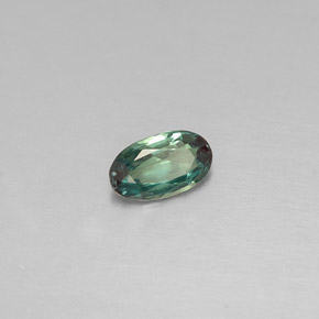 Alexandrita Verde/rojo natural de 0.21 ct, Corte Óvalo, VS
