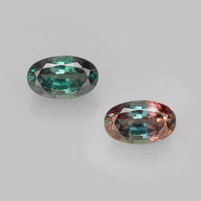 Alejandrita multicolor natural de 0,82 ct, corte óvalo, VS