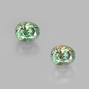 Alejandrita multicolor natural de 0,54 ct, corte óvalo, VVS-VS