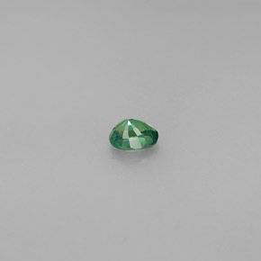 Alexandrita Verde/rojo natural de 0.26 ct, Corte Óvalo, VVS-VS