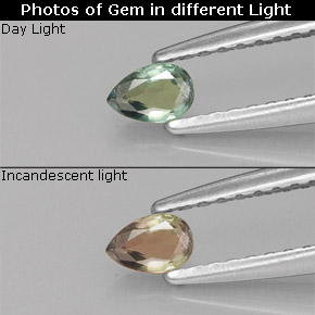 Alexandrita Verde/rojo natural de 0.16 ct, En forma de pera, VVS-VS