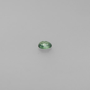 Alejandrita multicolor natural de 0,08 ct, corte óvalo, VS