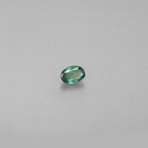 Alexandrita Verde/rojo natural de 0.07 ct, Corte Óvalo, VS