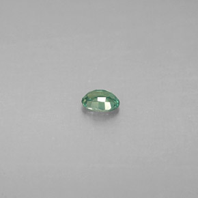 Alexandrita Verde/rojo natural de 0.11 ct, Corte Óvalo, VS