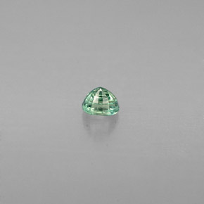 Alexandrita Verde/rojo natural de 0.12 ct, Corte Óvalo, VS
