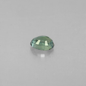 Alejandrita multicolor natural de 0,19 ct, corte óvalo, VS