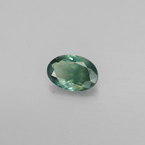 Alexandrita Verde/rojo natural de 0.35 ct, Corte Óvalo, VS-SI