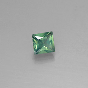 Alexandrita Verde/rojo natural de 0.22 ct, Cuadrado, VS